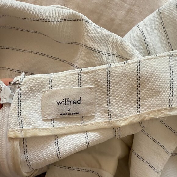 ARITZIA Wilfred Écoulement V-neck Jumpsuit - Picture 2 of 3